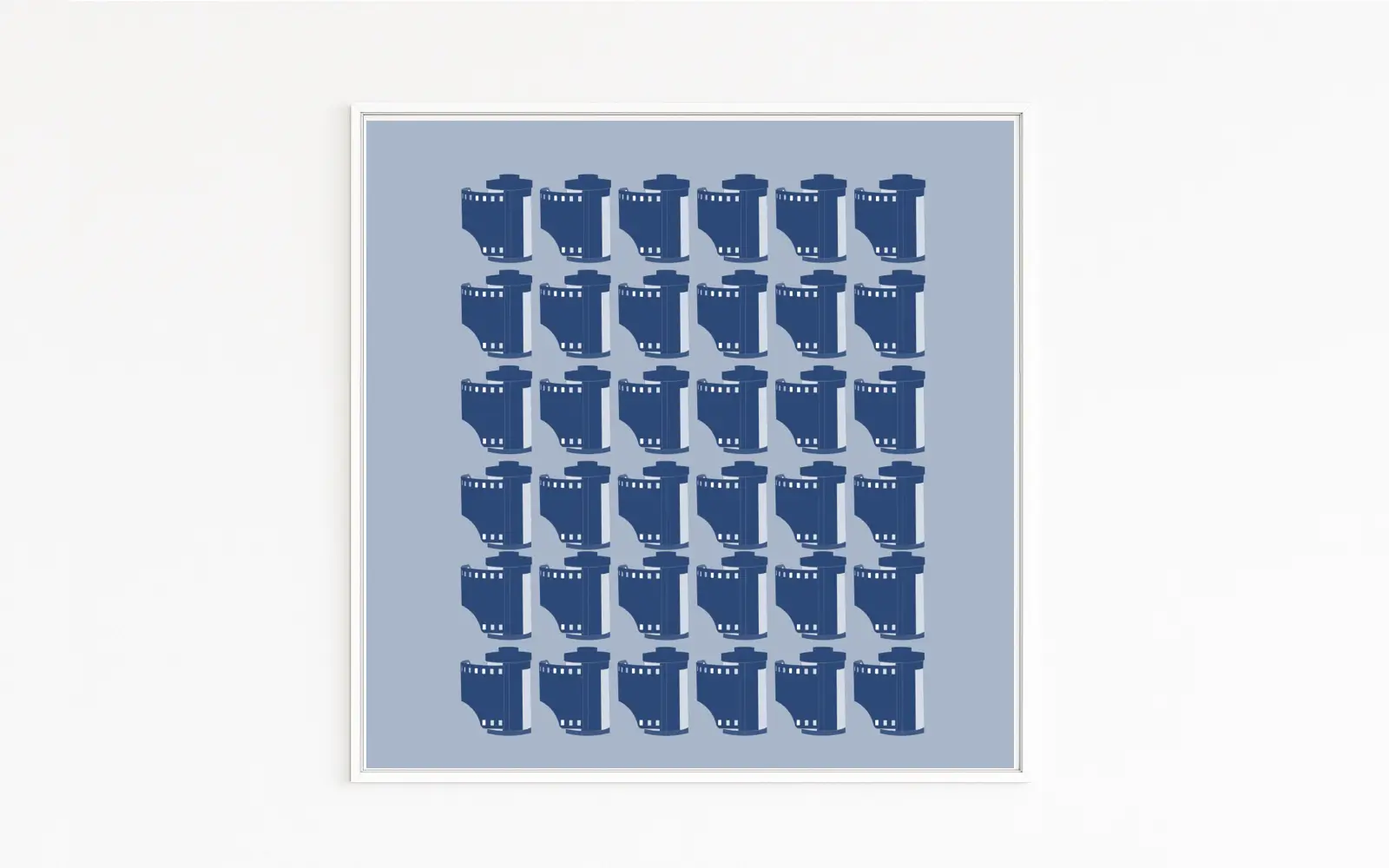 FILM | Blaues Kunstwerk | 25 ikonische 35-mm-Filmpatronen im 5×5-Raster | In satten Blautönen | Kodak-Pop-Art-Hommage an die analoge Fotografie | Direkt Online vom Künstler kaufen FILM | Blaues Kunstwerk | 25 ikonische 35-mm-Filmpatronen im 5×5-Raster | In satten Blautönen | Kodak-Pop-Art-Hommage an die analoge Fotografie | Direkt Online vom Künstler kaufen